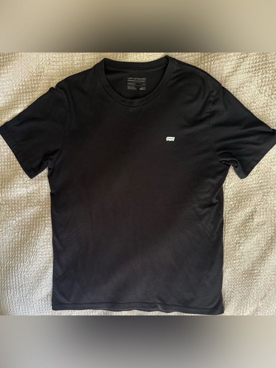 Levi's Other - Levi’s Engineered for Movement Coolmax Black Tee Shirt Large
